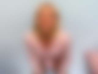 Live cam show with EvaMester - Camel Toe on Camiplay Live
