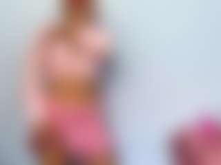 EvaMester MILF webcam performer live streaming