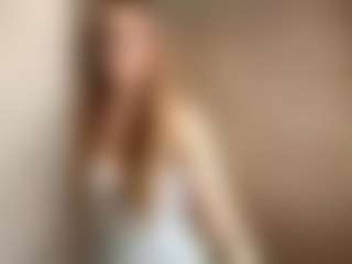 Live cam show with IrmgardFitzrandolph - Oil on Camsoda