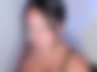 IsabelaVanegas1's Live Sex Cam Show