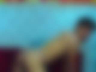Live cam show with JOSEHPPEIN - Cock Rating on Camsoda