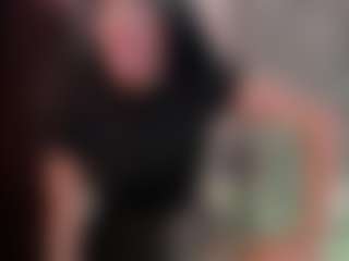 Live cam show with Karin-Fg - Black Petite on realtime-chat