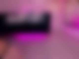 Live cam show with lilive - Striptease Teen (18+) on PervPlay.com