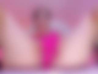 Live cam show with lilive - Facial on Camsoda