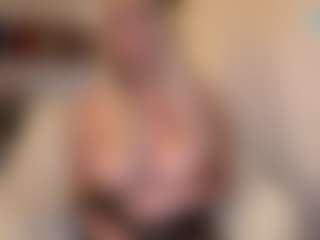 Live cam show with Liz566 - Cum on Camsoda