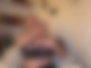 Live cam show with Liz566 - Big Tits on TastyBlacksLive
