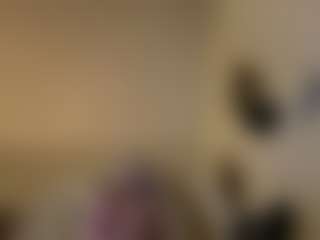 Live cam show with Liz566 - Foreign on Camsoda