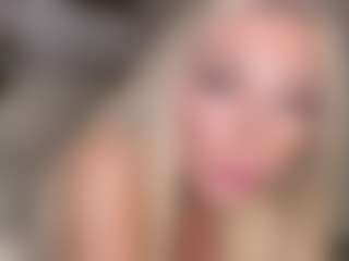 Live cam show with Liz566 - Athletic on hrnylive.com