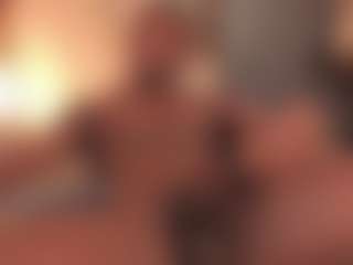 lucanalruiz21's Live Sex Cam Show