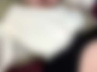 Live cam show with MarioVandewater - Blonde Hair Curvy on CamClone
