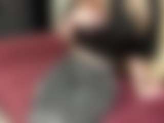 MarioVandewater MILF webcam performer live streaming