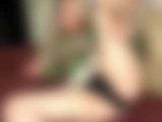 Live cam show with MarioVandewater - BBW MILF on livesuperchat.net