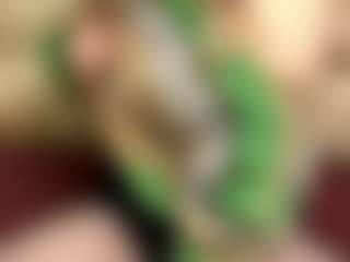 Live cam show with MarioVandewater - Blonde Hair on Gym Cam Girls