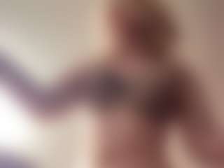 Live cam show with MarioVandewater - Blonde Hair MILF on Streamer API