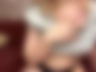 Live cam show with MarioVandewater - Big Tits Curvy on StripNow