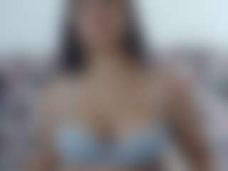 NoiraVale's Live Sex Cam Show