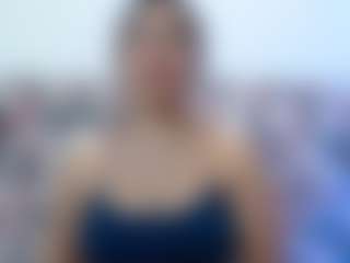 NoiraVale's Live Sex Cam Show