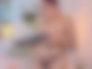 saby-23's Live Sex Cam Show