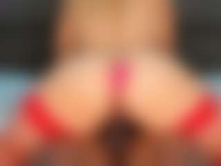 Live cam show with sophie-yefry - Nipple Piercings on Hubzter Live
