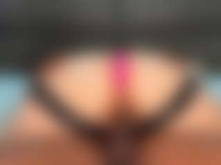 sophie-yefry's Live Sex Cam Show