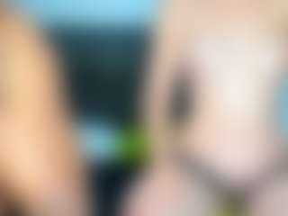 Live cam show with sophie-yefry - Nipple Piercings on Camming Site