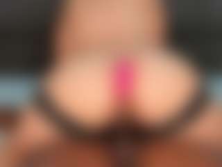 sophie-yefry's Live Sex Cam Show