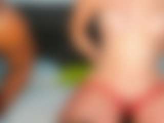 sophie-yefry's Live Sex Cam Show