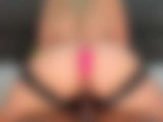 sophie-yefry's Live Sex Cam Show