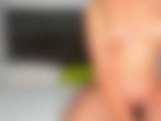 sophie-yefry's Live Sex Cam Show