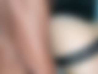 Live cam show with sophie-yefry - Drinking on infinitiblacc.com