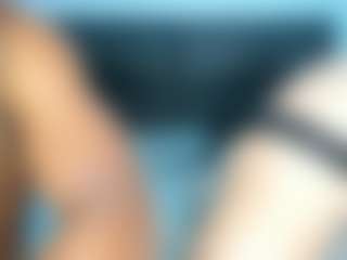 Live cam show with sophie-yefry - Genital Piercings on Hubzter Live
