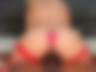 sophie-yefry's Live Sex Cam Show