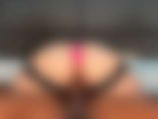 Live cam show with sophie-yefry - Blowjob on Camsoda