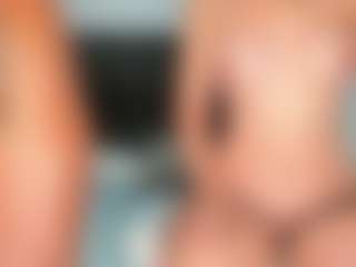 sophie-yefry's Live Sex Cam Show