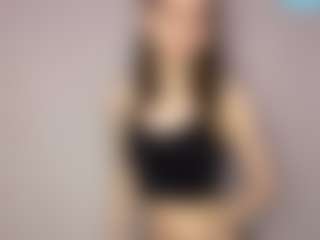 Live cam show with Natalie - Brown Hair on Fling VIP Chat