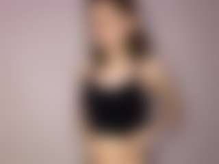 Live cam show with Natalie - Erotic Dance on xDating