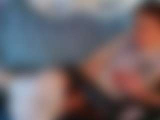 Live-camshow met WilliamJensen - Cockring op Camsoda