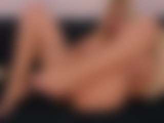 Live cam show with Alex-Blazee - Brown Hair on galaxygirlnitro.com
