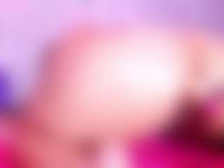 Live cam show with AliiceVance - Brown Hair Petite on Milfs Live