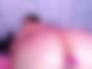 Live cam show with AliiceVance - Petite on Camiplay Live