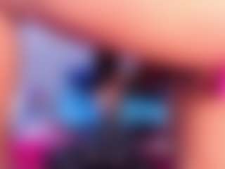 Live cam show with AliiceVance - Oil on Fling VIP Chat