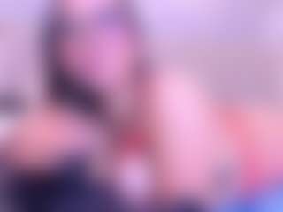 Live cam show with AliiceVance - Petite on Camsoda