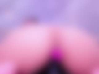 Live cam show with AliiceVance - Double Penetration on Camsoda
