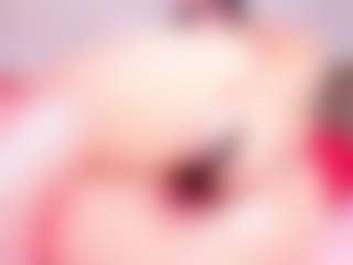 Live cam show with AliiceVance - Brown Hair on Mixed Magazine Live
