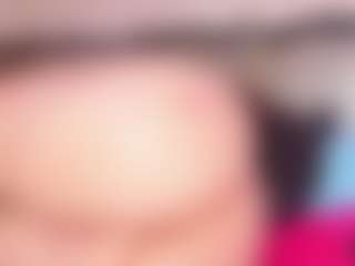 Live cam show with AliiceVance - Cute on Camsoda