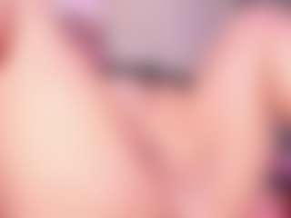 Live cam show with AliiceVance - Public Brown Hair on xplaylive.com