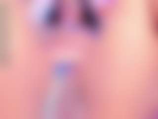 Live cam show with CamilleWest - Shaved Pussy on Hubzter Live