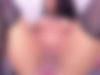 Live cam show with CamilleWest - Natural on Chatstar