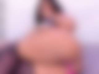 Live cam show with CamilleWest - Black Amateur on fuck-show.com