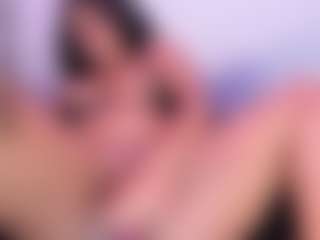 Live cam show with CamilleWest - Curvy Latina on StripNow | colombia